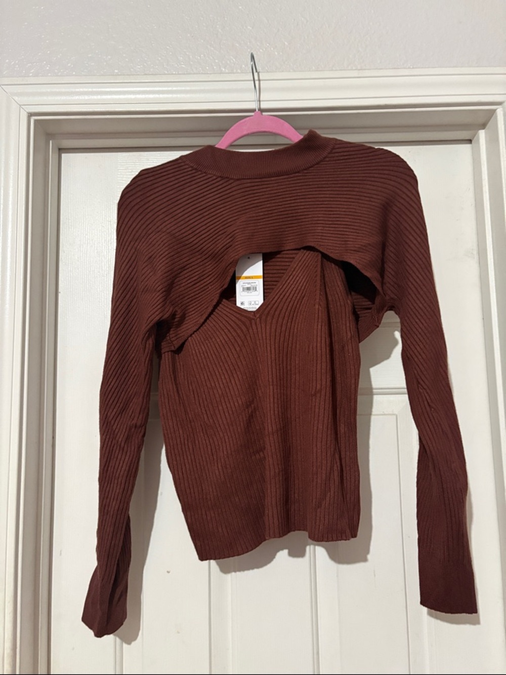 sofia by sofia vergara Brown Ribbed Long-Sleeve Crop Top